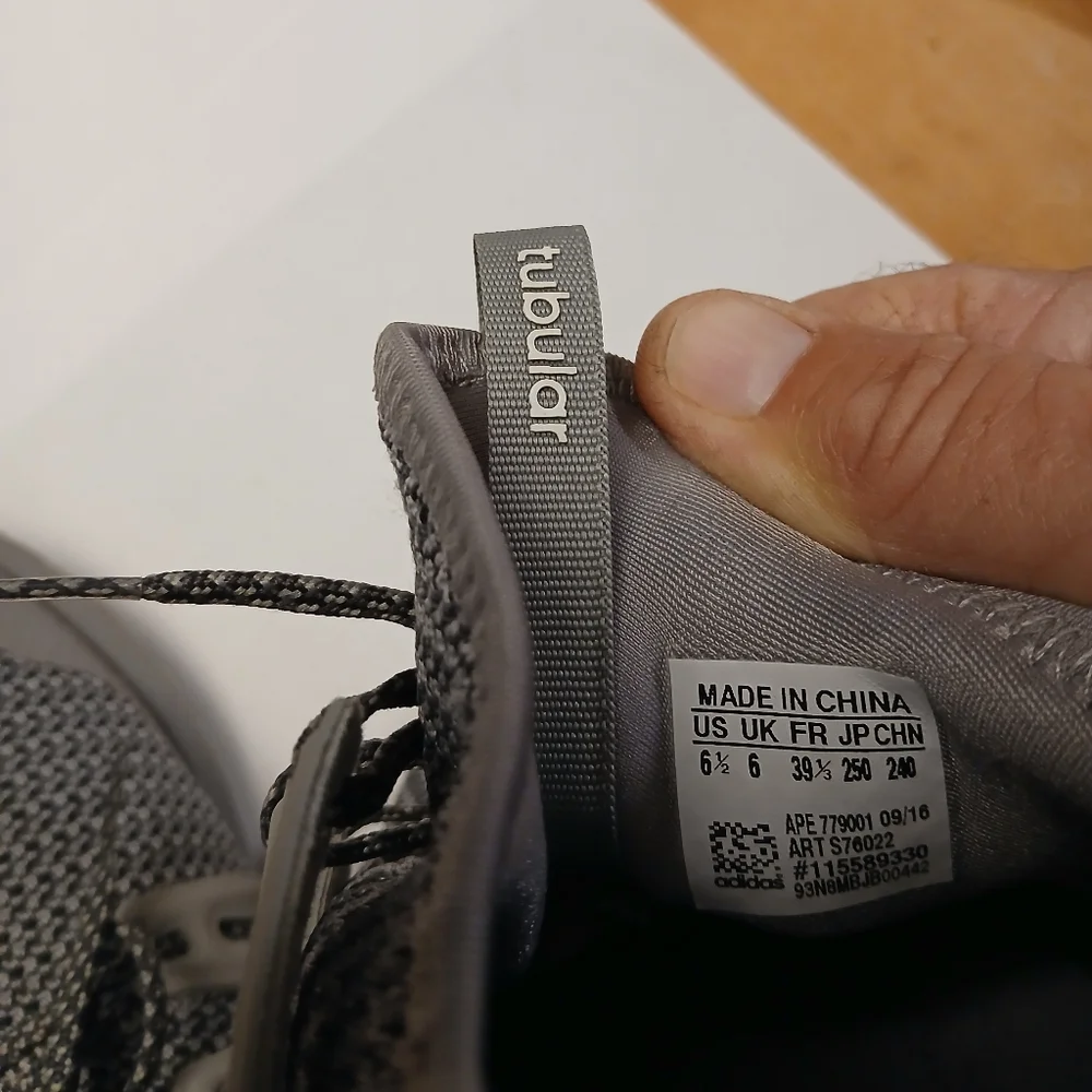 Adidas Men'sTubular Shadow Knit Gray Sneakers Size 6.5 - Picture 6 of 6